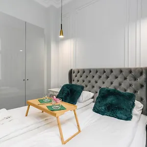 https://apartments-garbary-32-by-renters.poznan-hotels.com